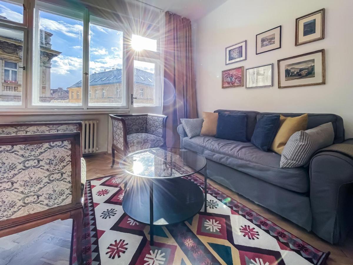 Turnkey I Vintage Terrace Apartment Prague Exterior photo