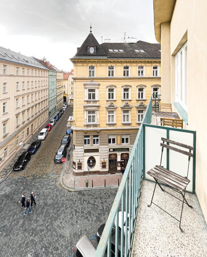 Turnkey I Vintage Terrace Apartment Prague Exterior photo